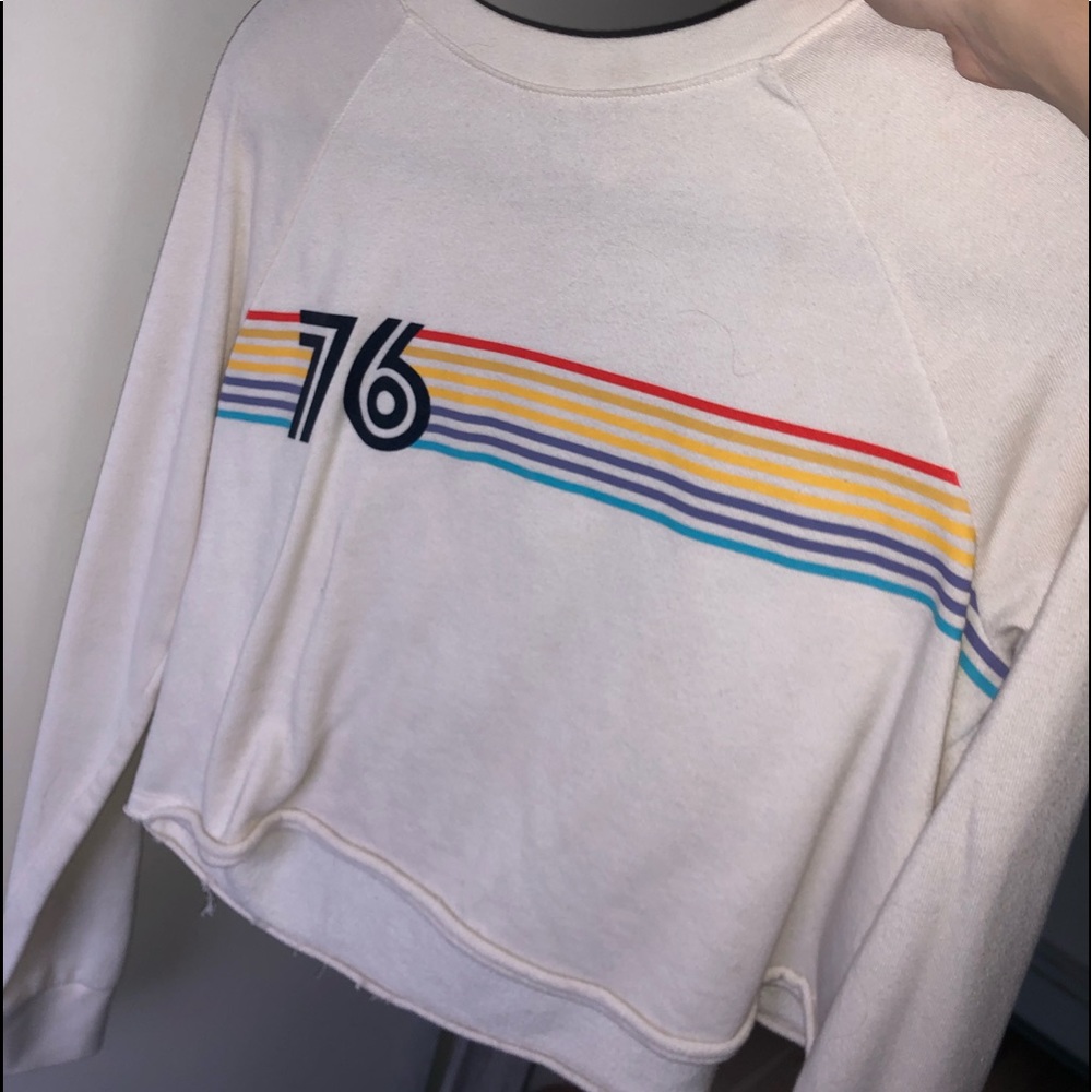 Long sleeve designed sweater